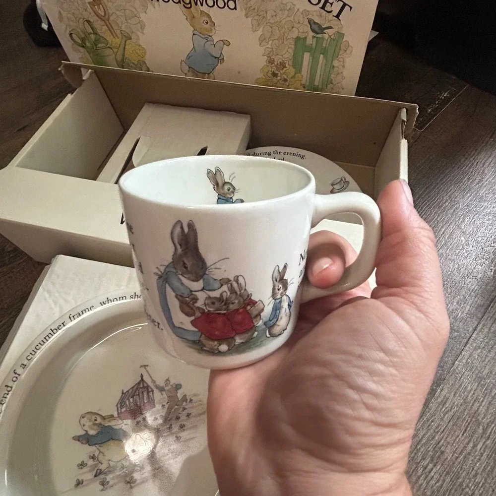 Wedgwood Peter Rabbit Nursery Set 3 Piece Mug Plate Porringer Beatrix Potter
